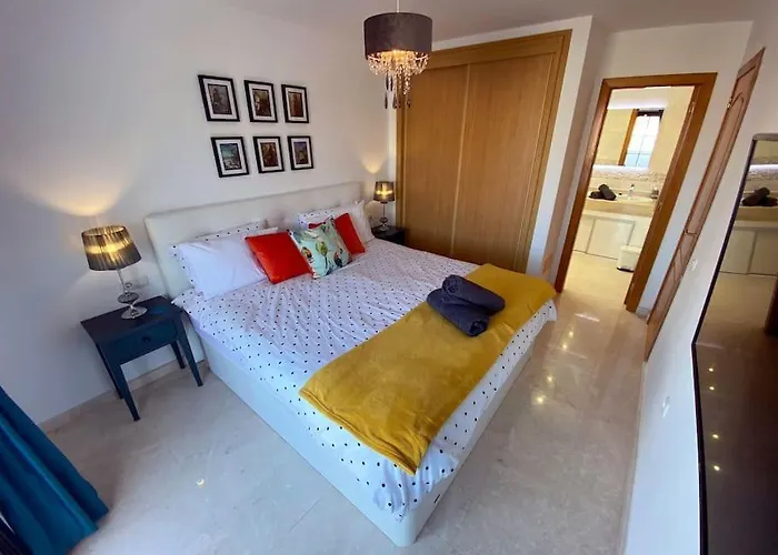 Nina 'luxury In The Sun' *