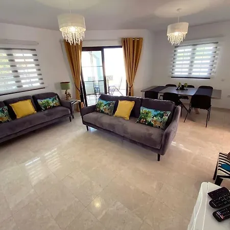 Villa Nina 'luxury In The Sun'